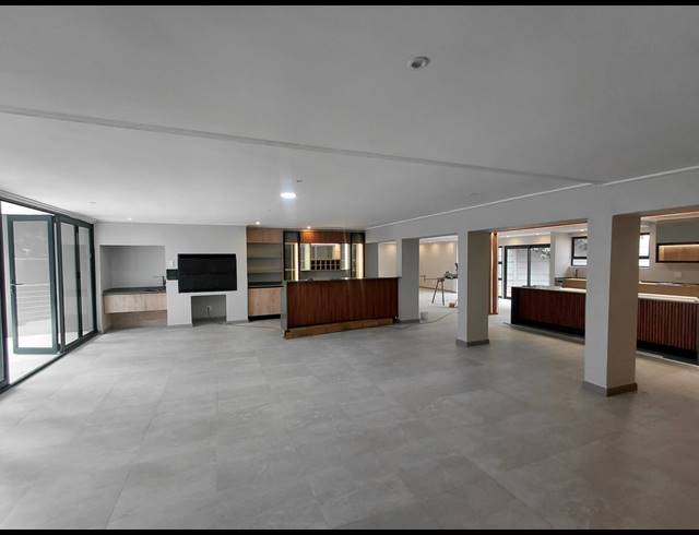 5 BEDROOM FREESTANDING FOR SALE IN BENDOR